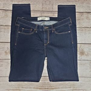 Abercrombie & Fitch Dark Blue Jeans Size 8 Regular
